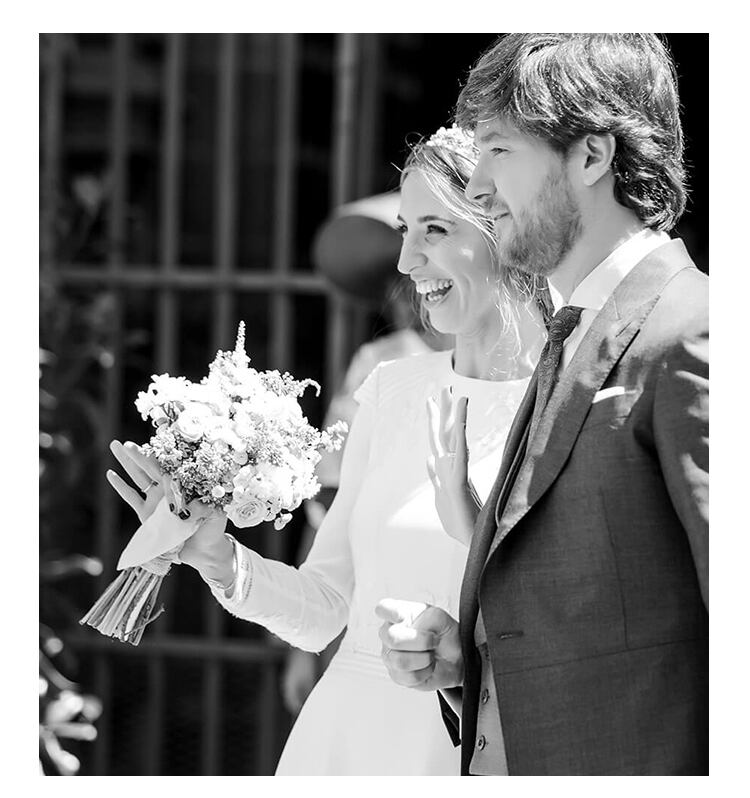 フランス風 長袖 ウエディングドレス 前撮り 短トレーン クラシカル  