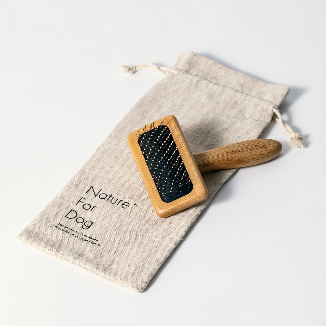 BIOGANCE スリッカーブラシ Ergonomic wood handle Amazon.co.jp: BIOGANCE スリッカーブラシ 化粧箱入り がっつりもつれ