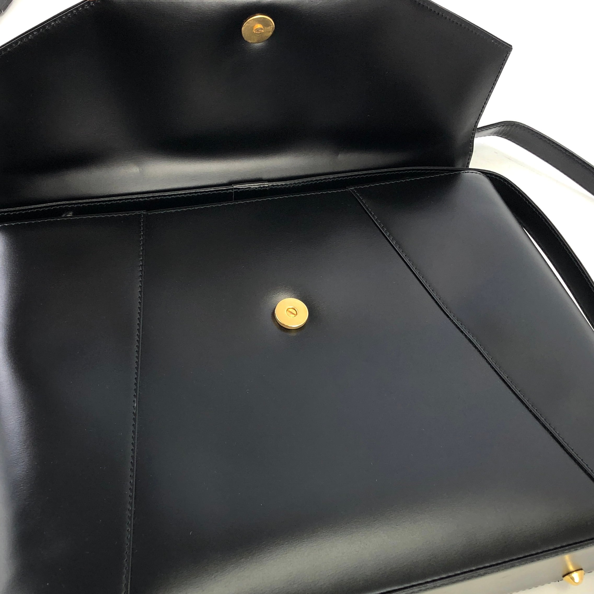 Yves Saint Laurent イヴ ・サンローラン YSL オクタゴン レザー Yves Saint Laurent イヴ ・サンローラン YSL オクタゴン レザー