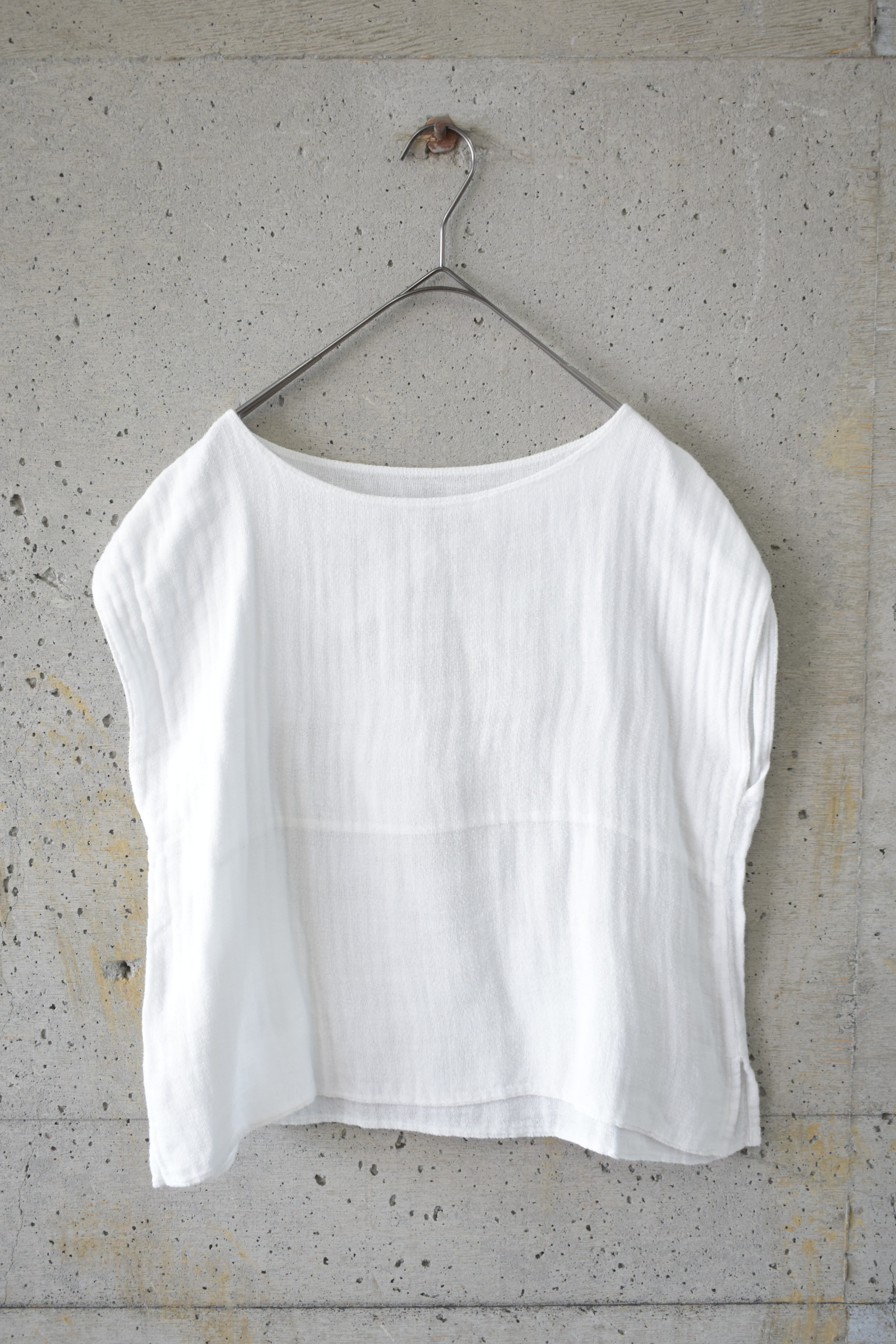 white gauze tops