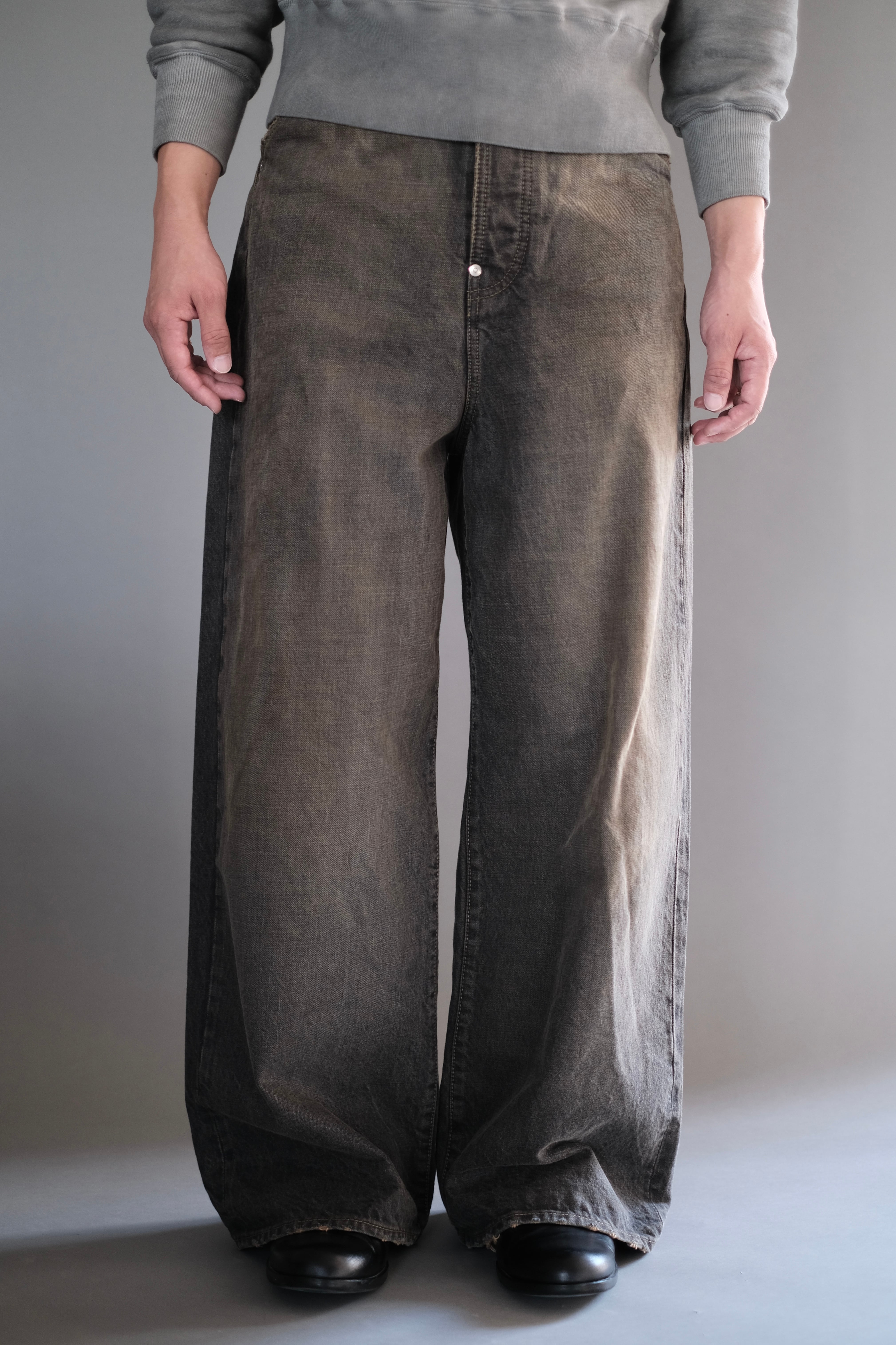 DAISUKE TANABE / Coffee Black Denim Trousers_dstryd | LIVING