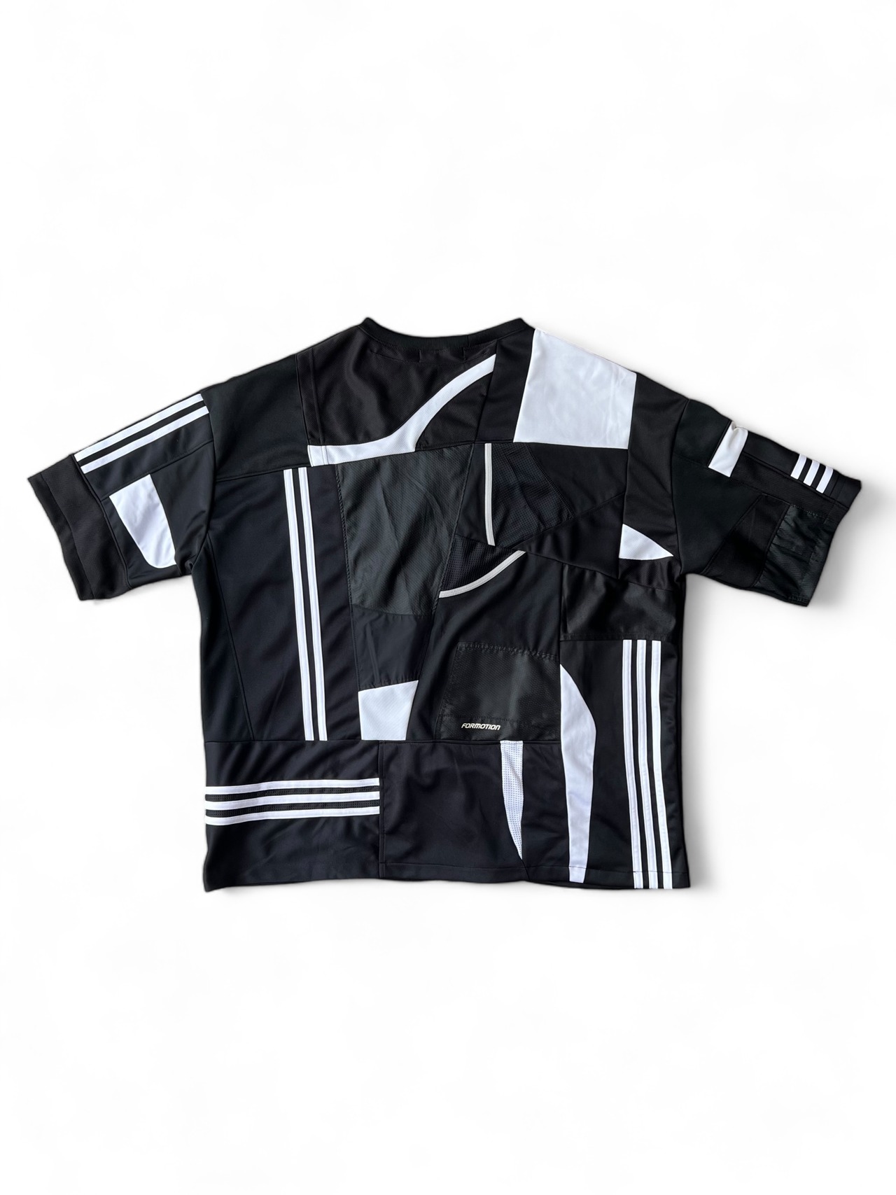 【KOH ISHIGURO】"再構築" REMAKE big silhouette LINE patchwork T-shirts - 2