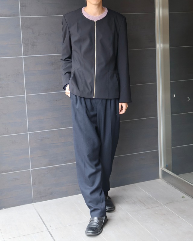 3-pleat balloon silhouette slacks