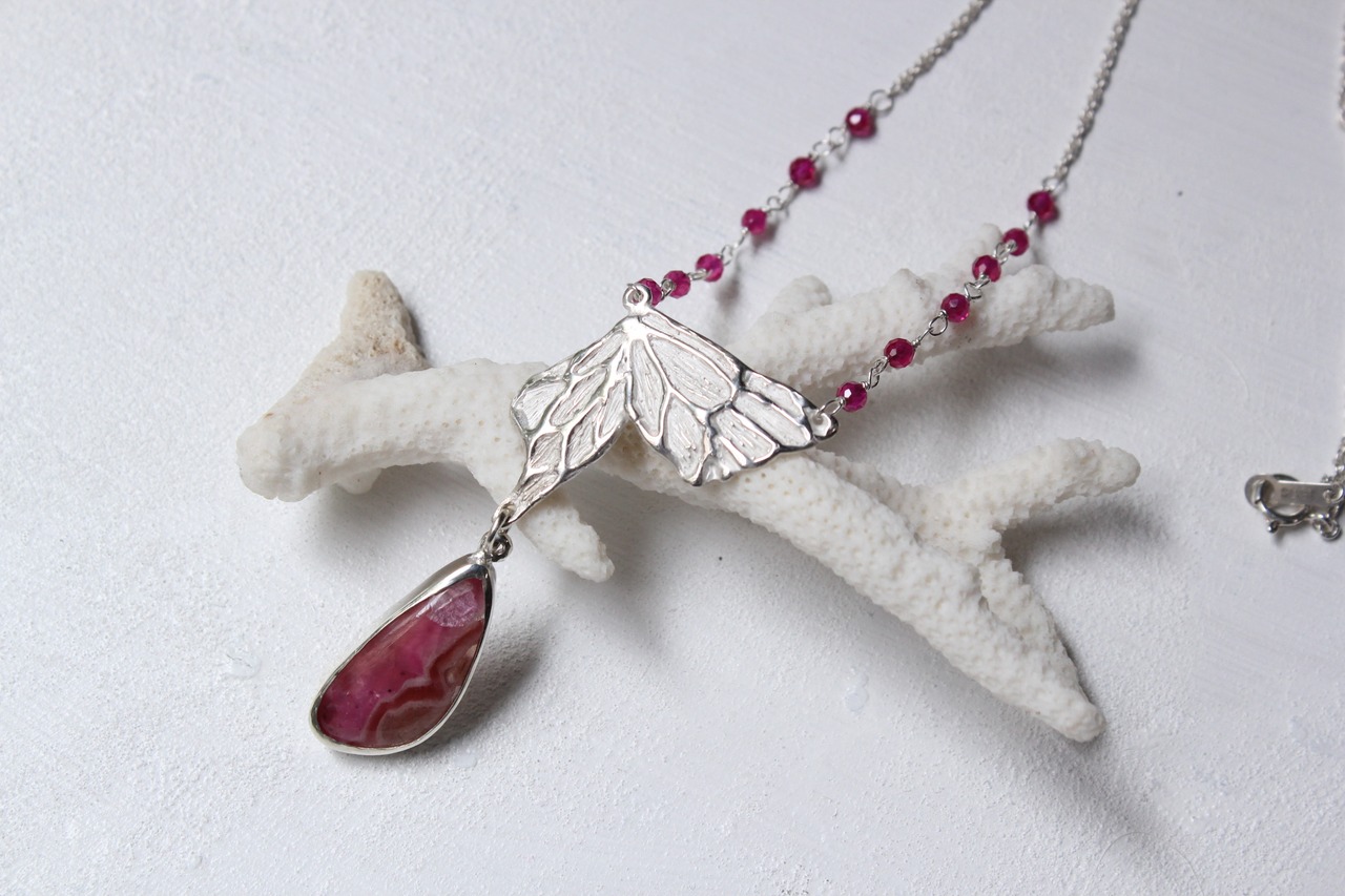 コバルトカルサイトの蝶ネックレス/SV925