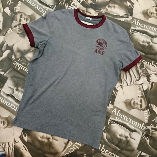 Abercrombie＆FitchメンズTシャツＸＬサイズ