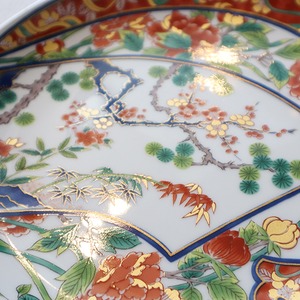 【送料無料】有田焼　扇割松竹梅７寸皿　33-174
