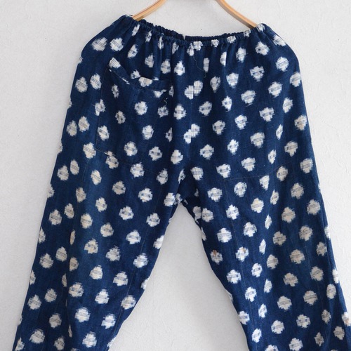 もんぺ 藍染 絣 ぼた雪 野良着 パンツ 古布 木綿 ジャパンヴィンテージ 昭和 リメイク素材 | Monpe Pants Noragi Kasuri Indigo Fabric Cotton Japan Vintage