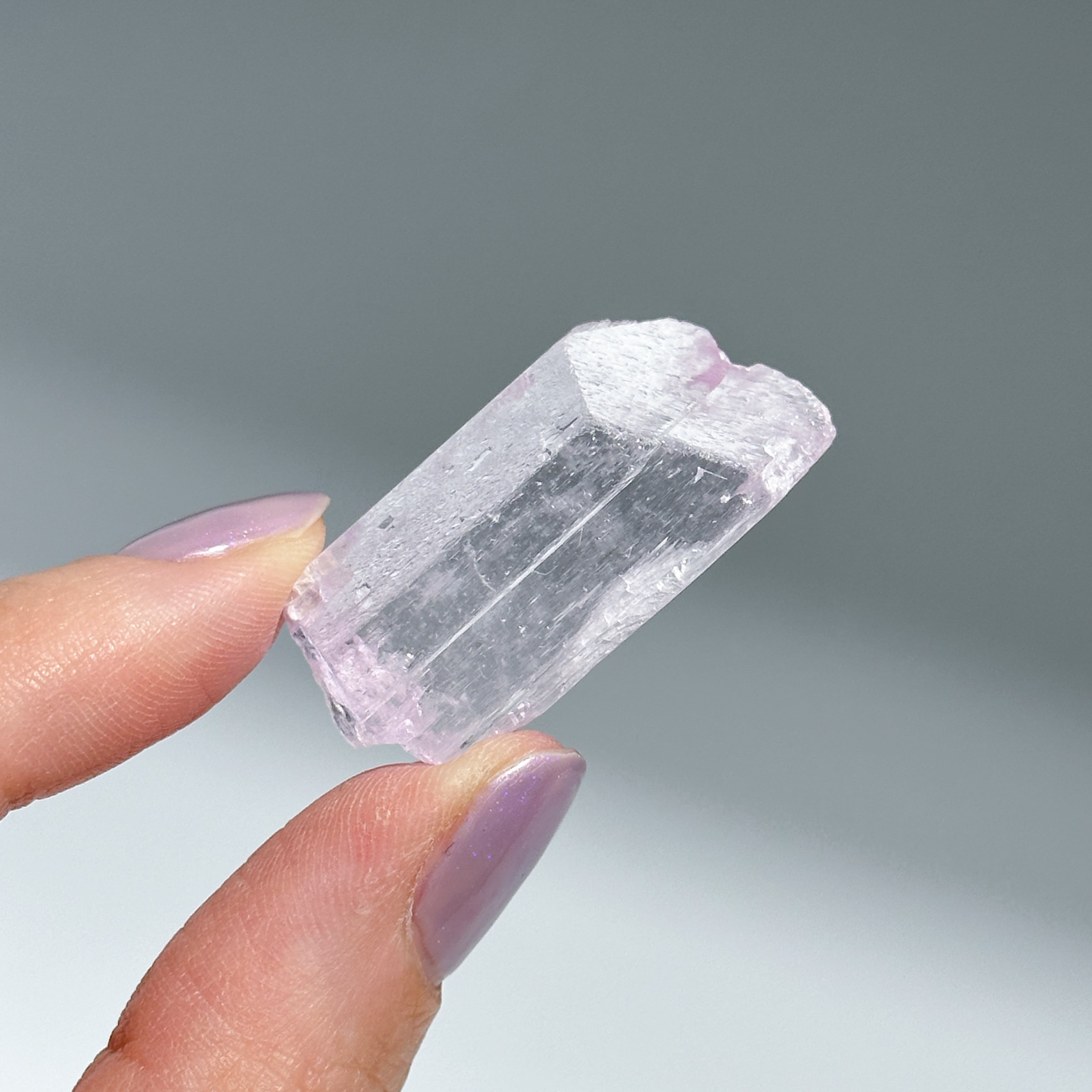 ハイクォリティ】クンツァイト 原石64◇ Kunzite ◇天然石・鉱物