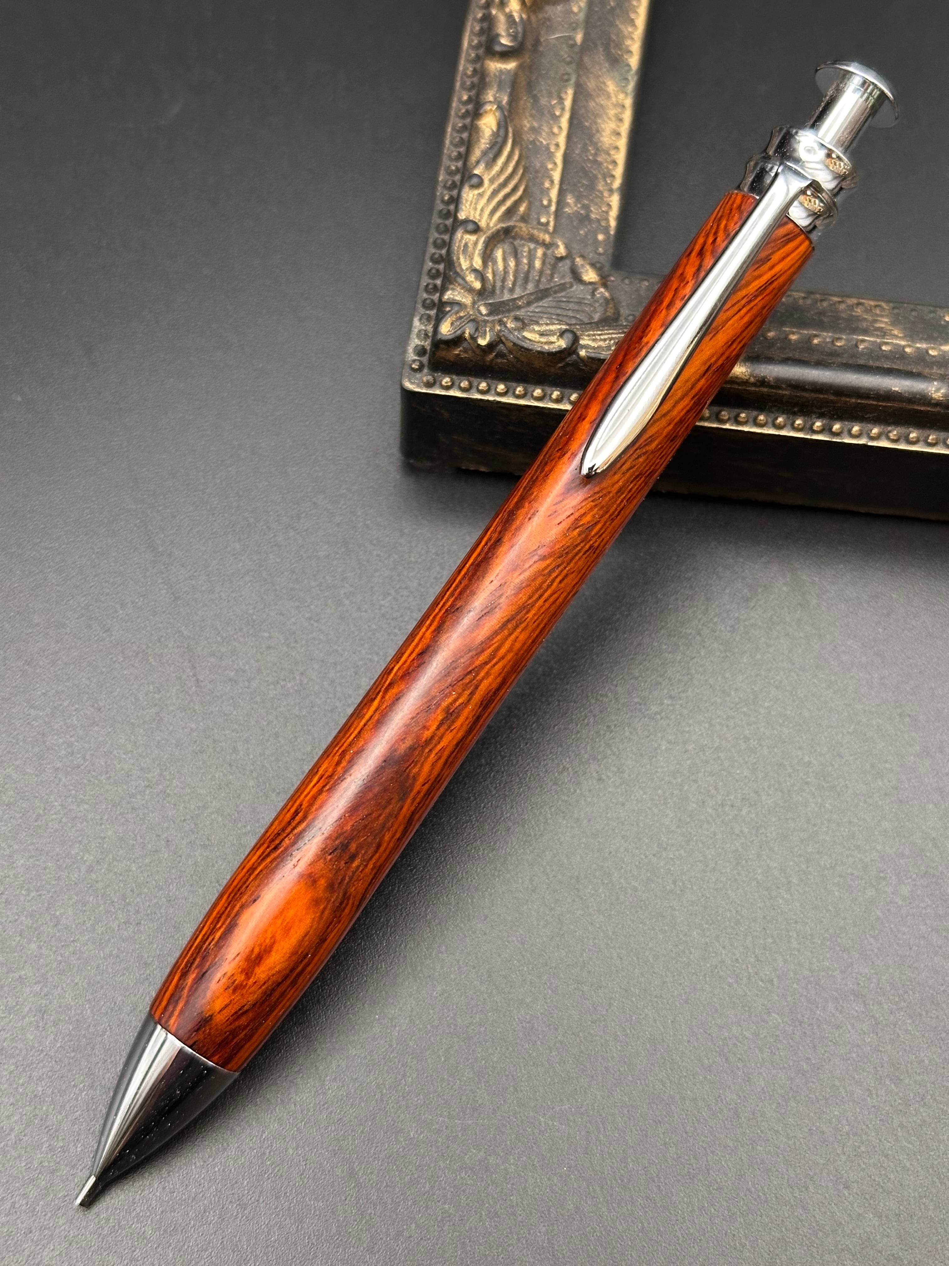 ④ハンドメイド木軸シャーペンチューリップウッド蜜蝋ワックス仕上げ 101：チューリップウッド 木軸シャープペン | Flamberg