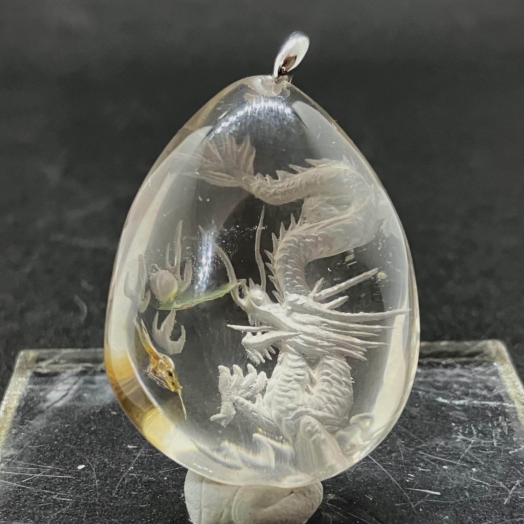 龍神彫刻 水晶 5本爪龍神彫刻 水晶 ペンダント 商品番号：2403005 | クリスタル