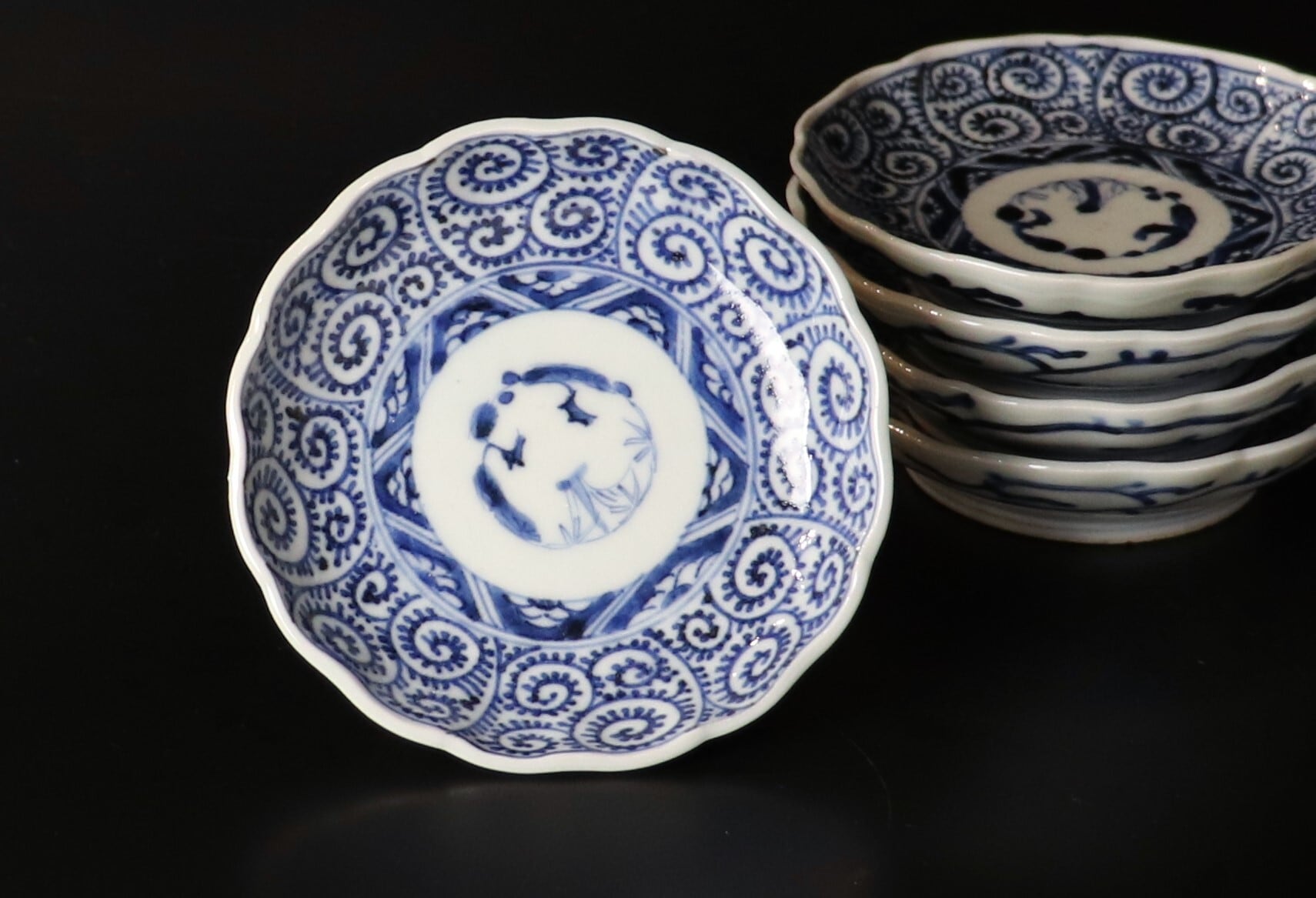 江戸幕末 古伊万里 染付 蛸唐草紋 蓋付 飯茶碗 2客 古 古伊万里　花唐草　蓋付き茶碗 2客