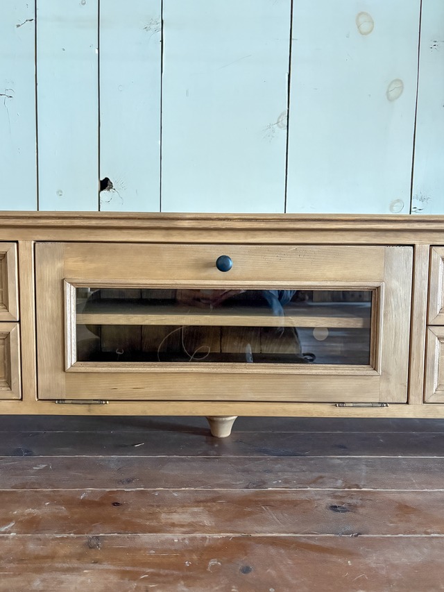 オールドパイン家具風テレビボード (アンティークローボード・オーダーメイド家具)W1500〜1800