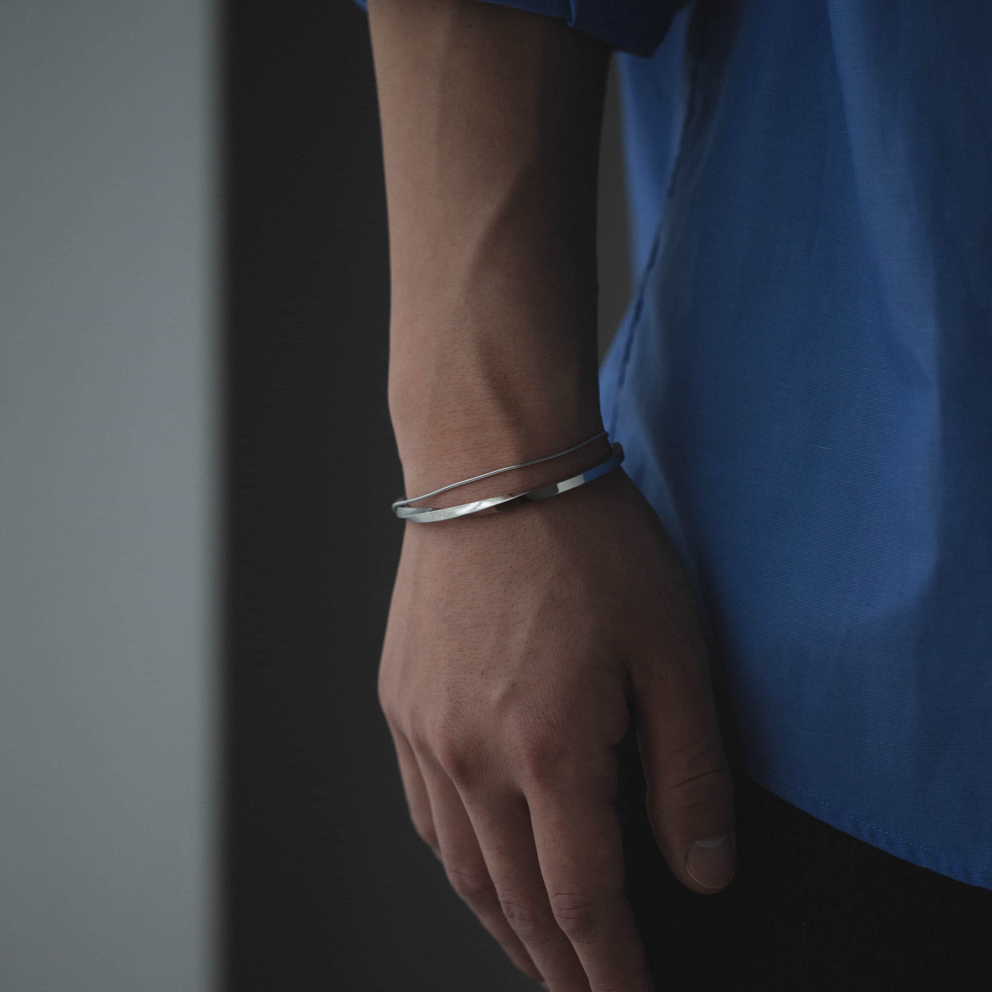 thin snake bracelet (silver) #b26 | garcia