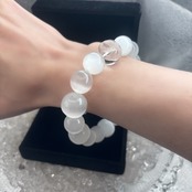 白蛇とセレナイト