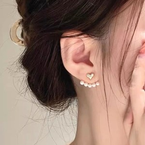 Heart & Pearl Charm Earrings　R0172