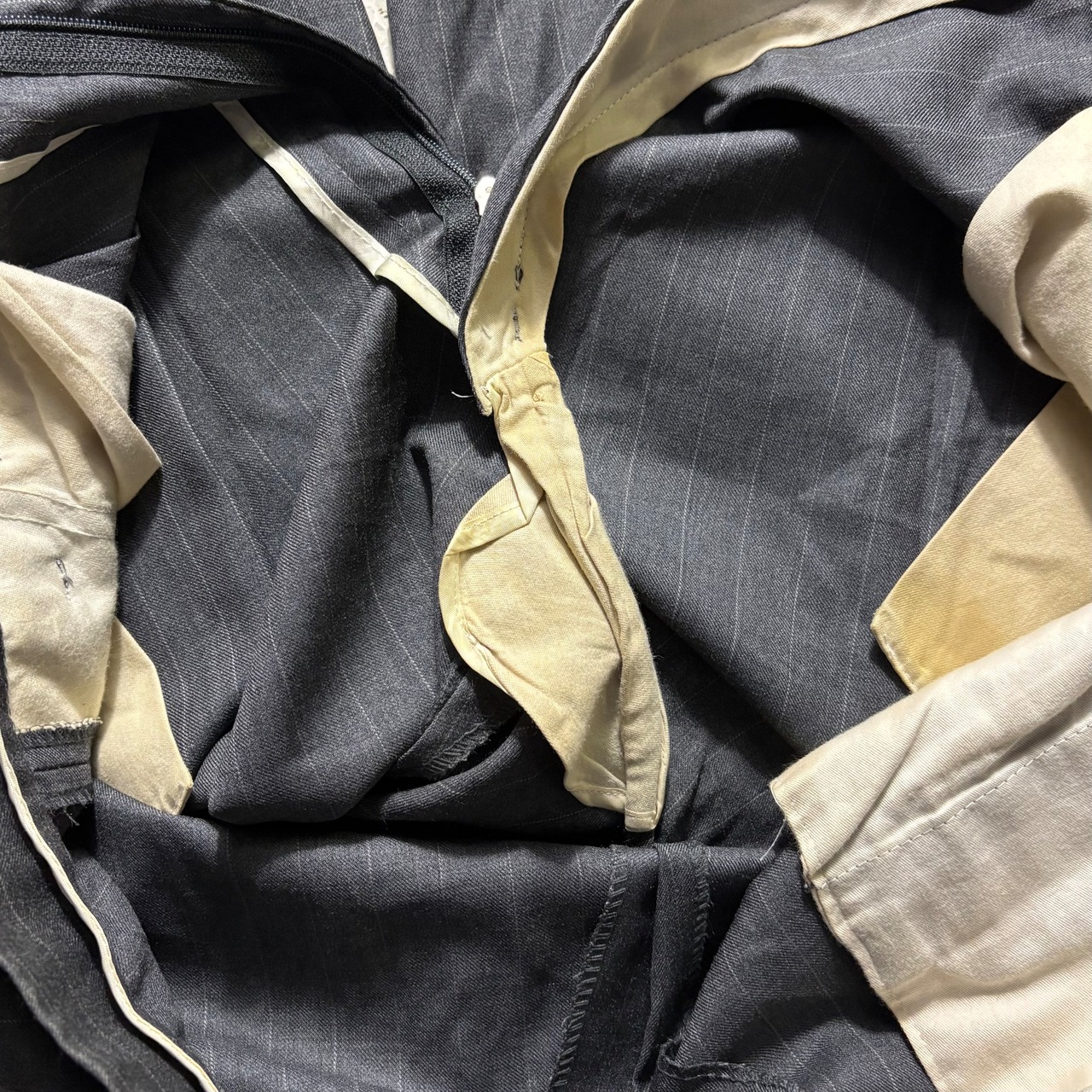 GIANNI VERSACE stripe suits set-up