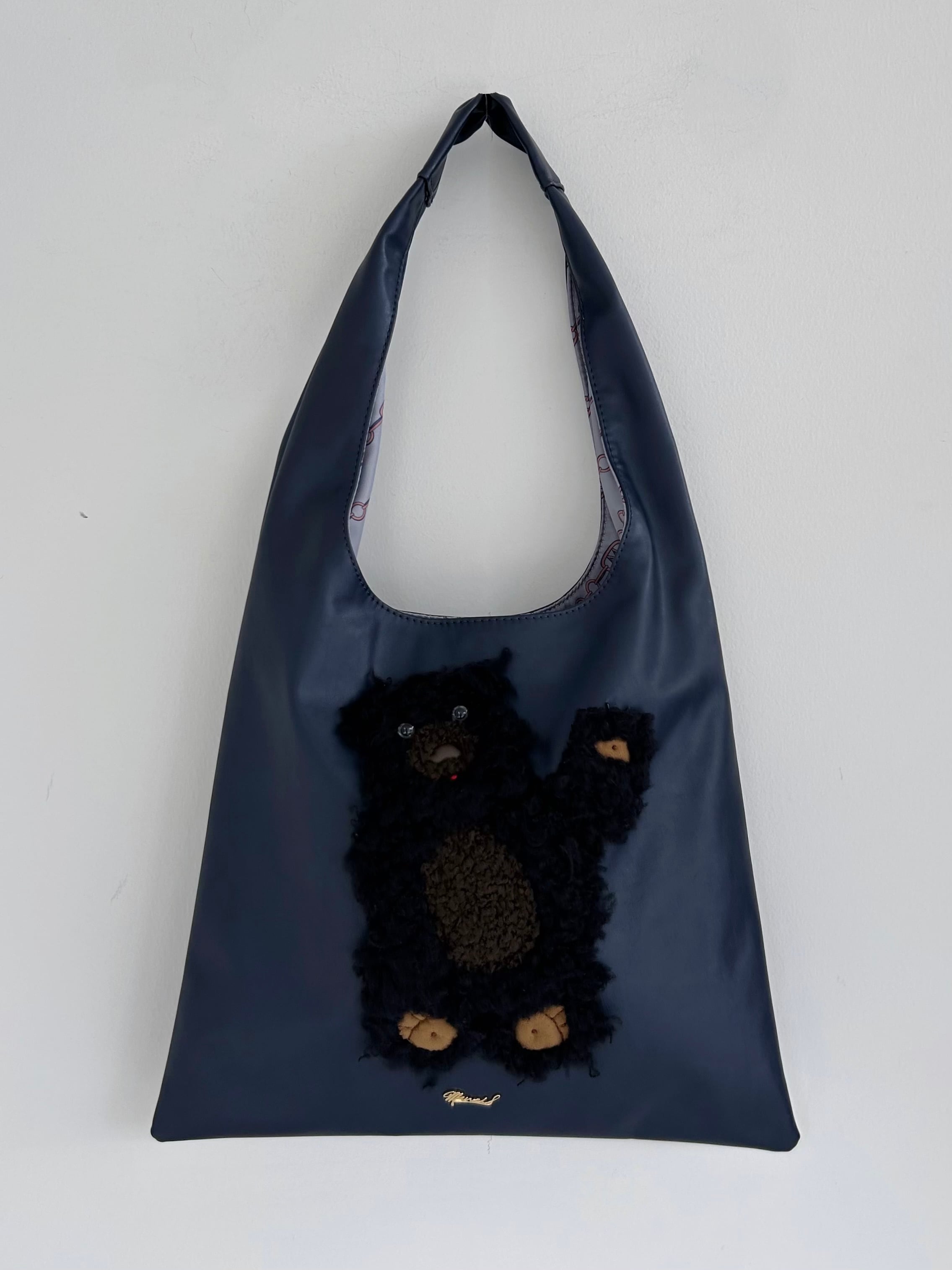 新品タグ付き MUVEIL ミュベール フェイクレザークマバッグ MUVEIL フェイクレザークマバッグ | KOKO