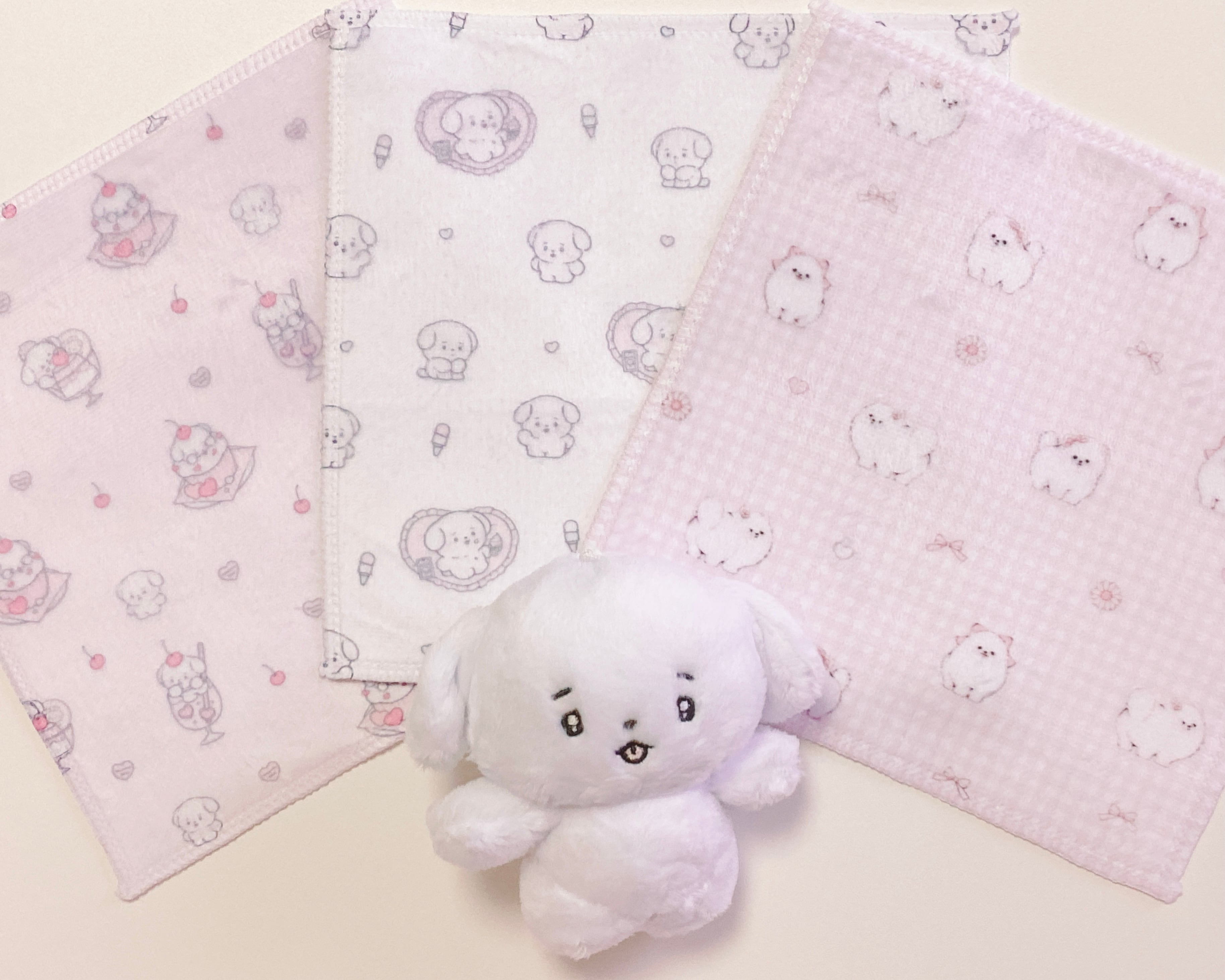 ご確認用 きゃんべる様専用 ハンカチ ポメラニアンちゃん柄