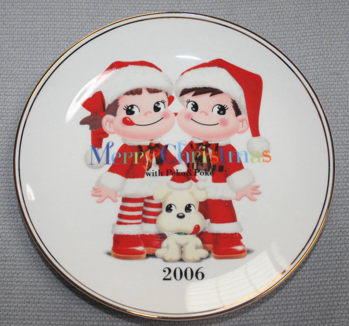 ポムポムプリンカフェ限定 サンタコス ストラップ ポムポムプリン