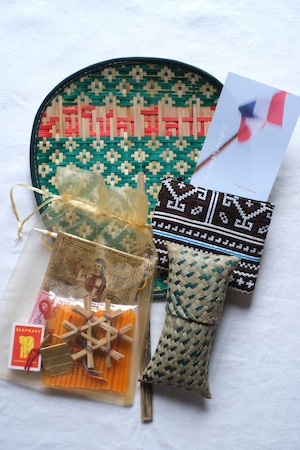 全寄付対象：OMAMORI SET / DARK GREEN