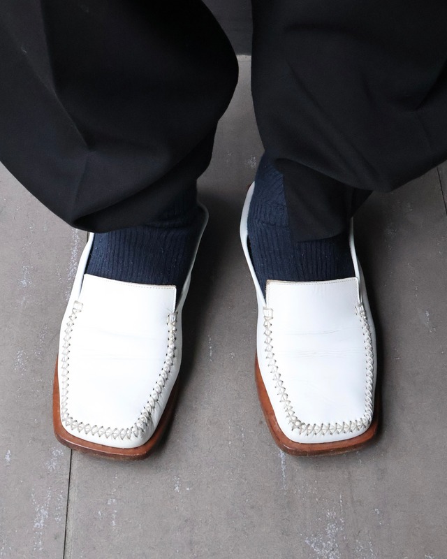 【Louis Vuitton】square toe babouche loafers