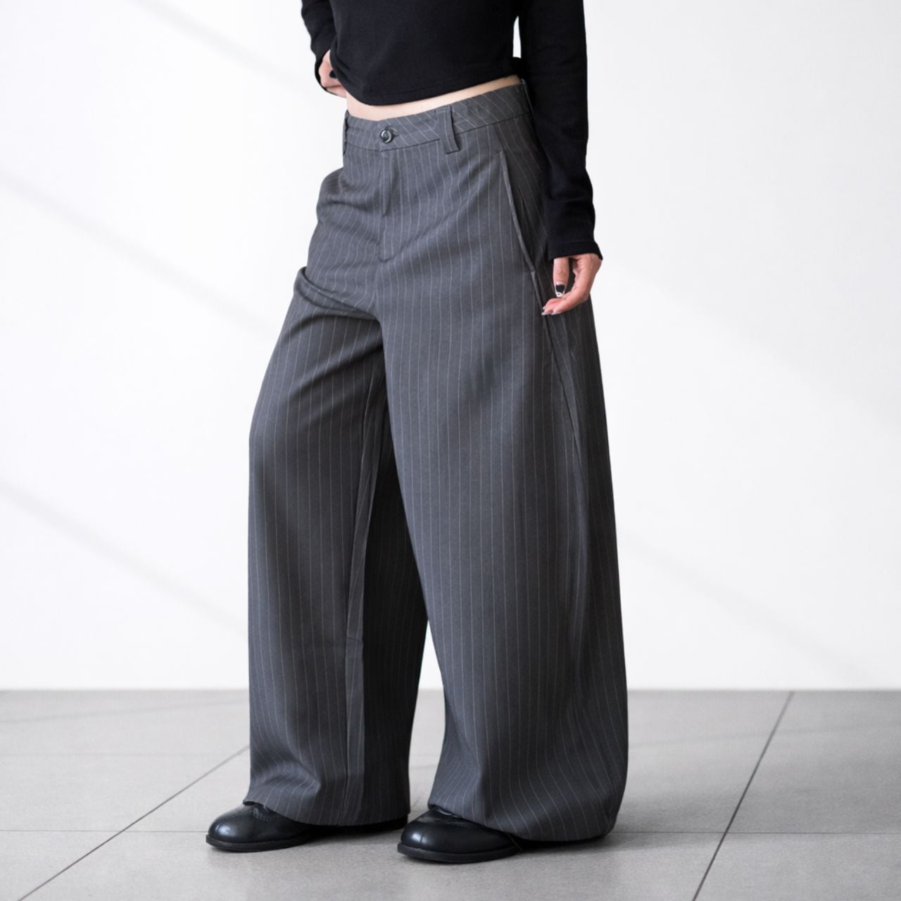 ピンストライプワイドスラックスパンツ 0573