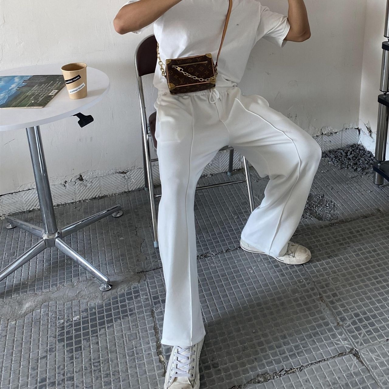 ルーズストレートセンタープレスパンツ　MT0530002