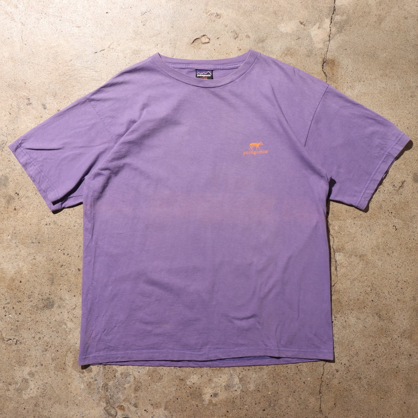 L 絶滅危惧種 90s patagonia Tシャツ パタゴニア 米国製 紫 パープル