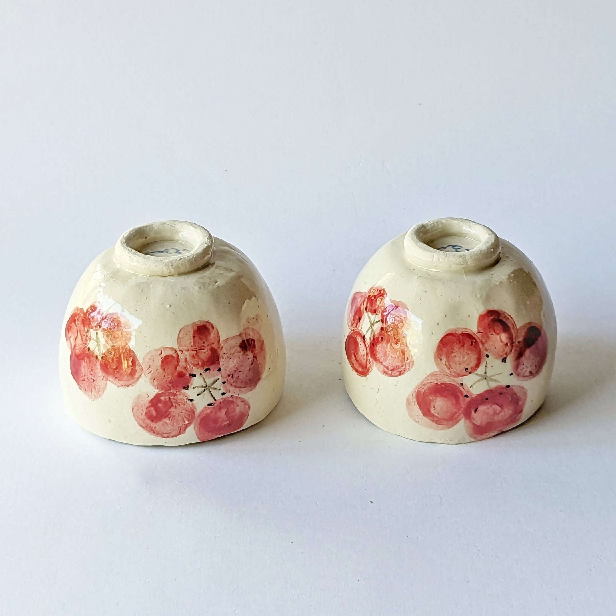 ☆即納可能☆ 手のひらサイズの愛らしさ。梅の花おちょこ A | しののめラボ