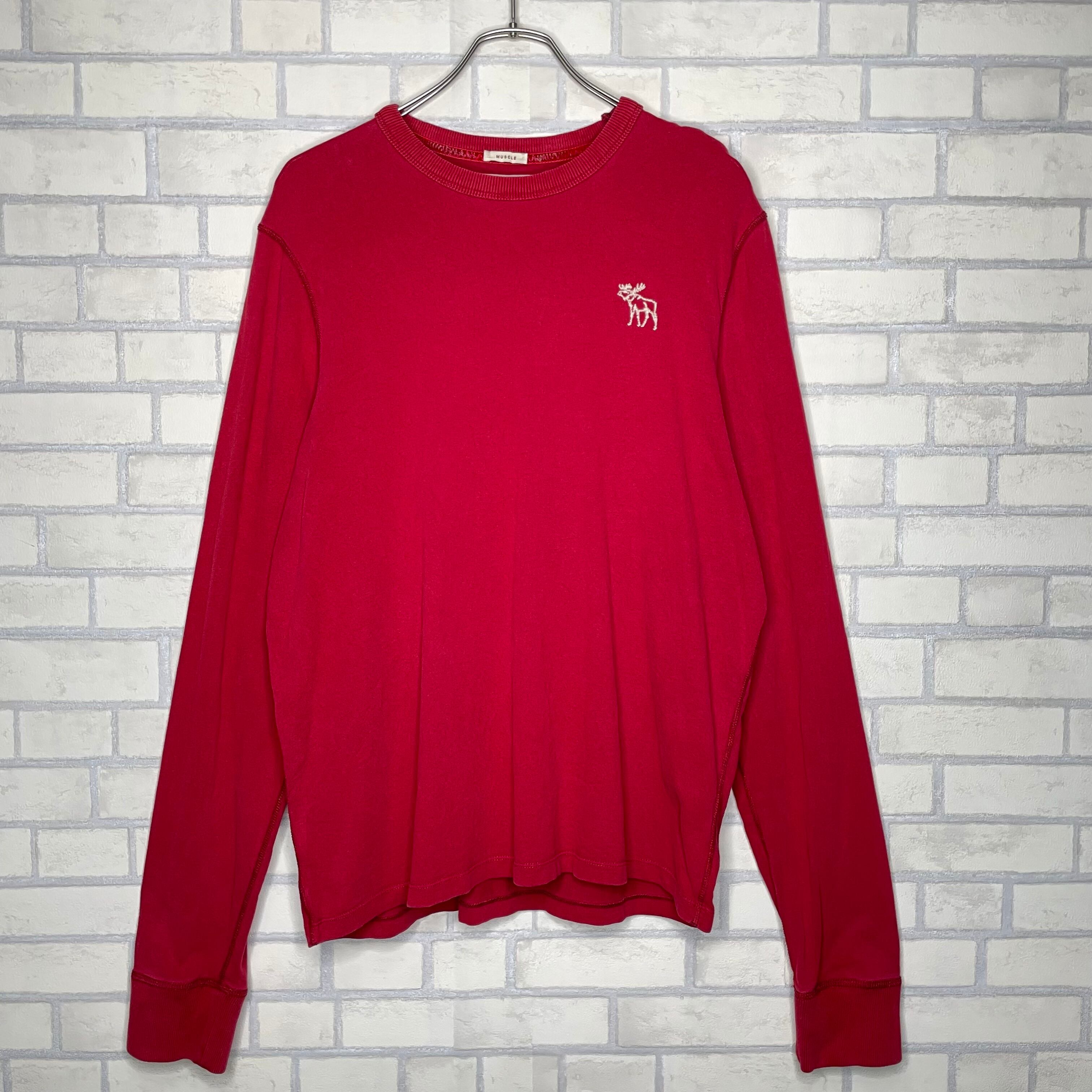 ABERCROMBIE AND FITCH 長袖Tシャツ L レッド ワンポイント刺繍 ロンT 