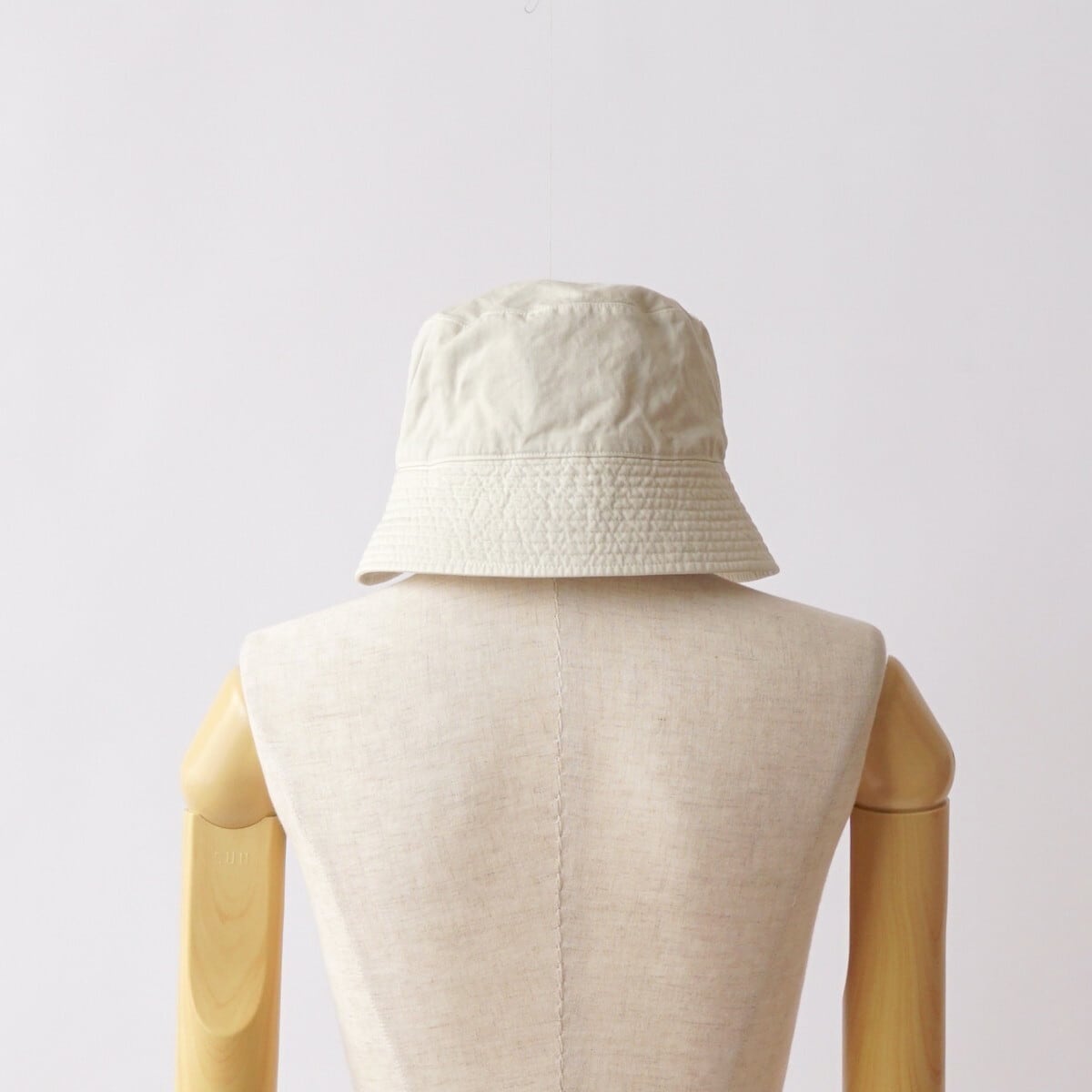 AURALEE/オーラリー・GARMENT-DYED FINX CHINO BUCKET HAT MADE BY