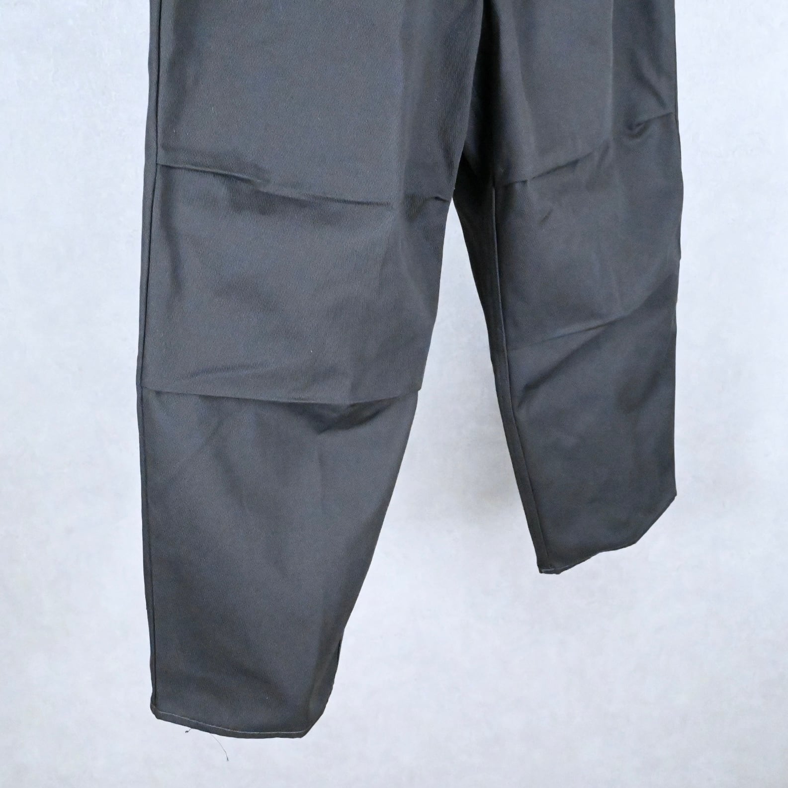 25SS》【STILL BY HAND】KNEE TACK TROUSERS スティルバイハンド