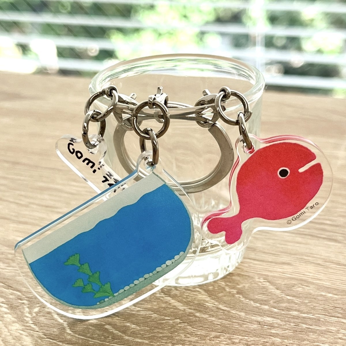 きんぎょがにげた」アクリルキーホルダー きんぎょ鉢 | 五味太郎