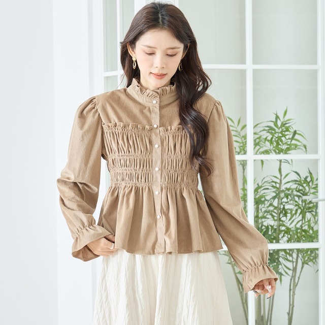 【SALE 30%OFF 4/13 10:00まで】anie studio パール釦付きシャーリングペプラムフリルブラウス【M~L】モカ