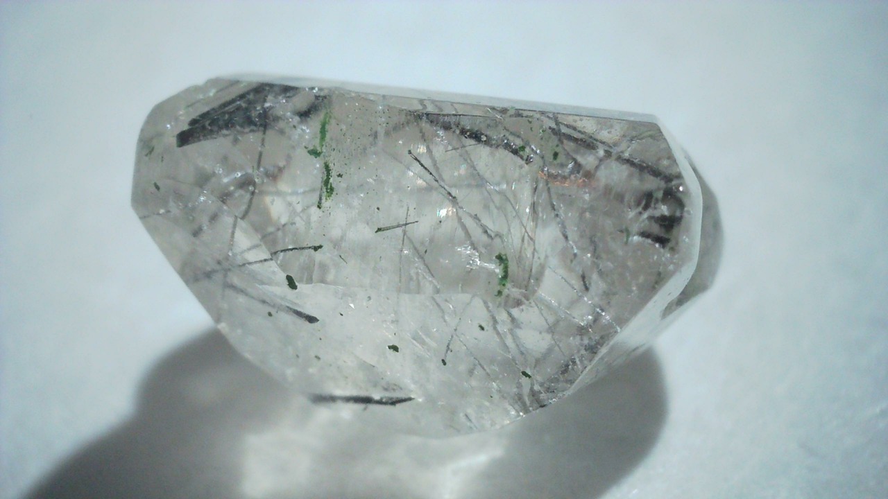 トルマリンインクォーツ（猫カット）　1.5ct　[C13-162]