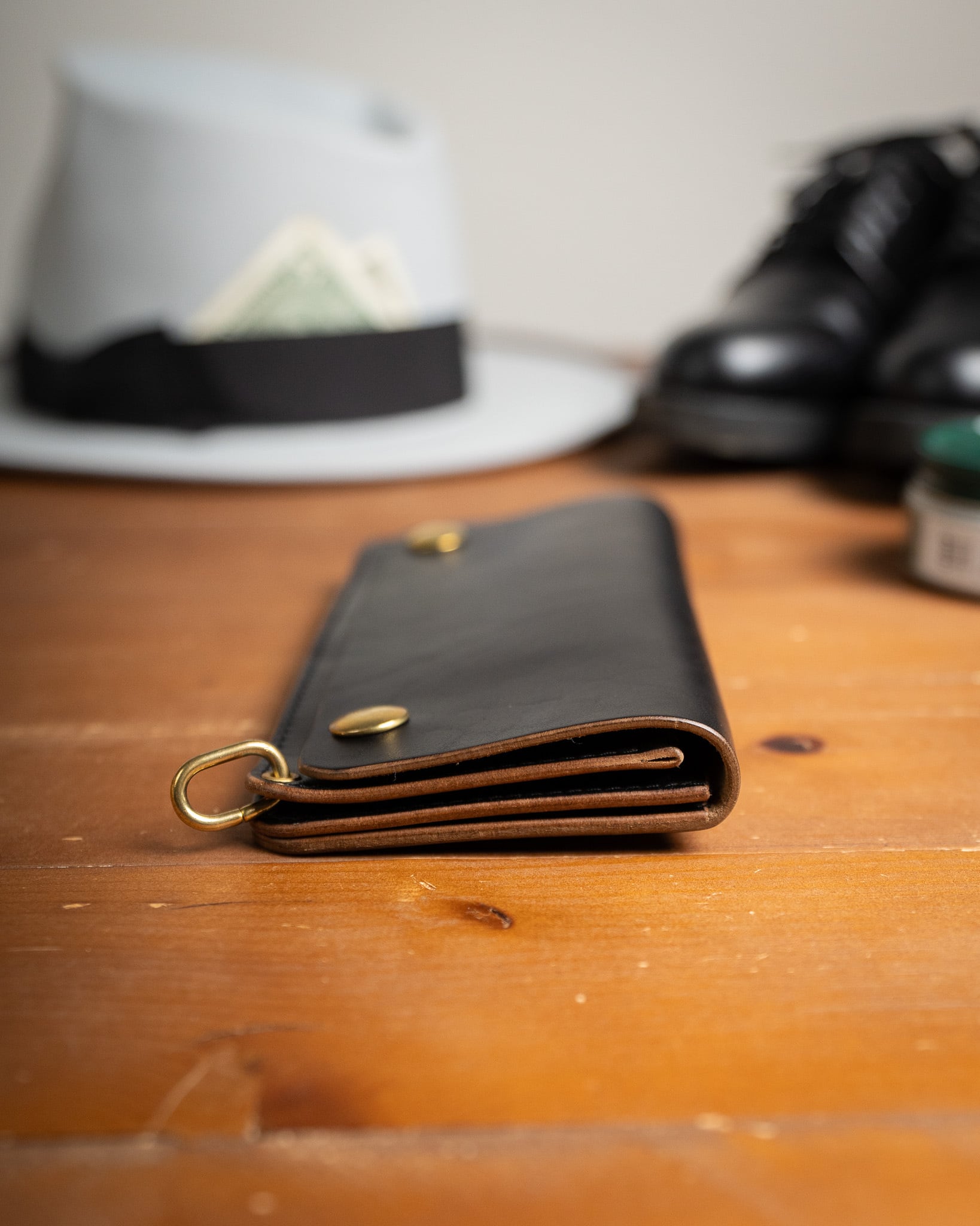 Additive and Line】Tracker Wallet TW-004 Maryam Horse Butt 3層