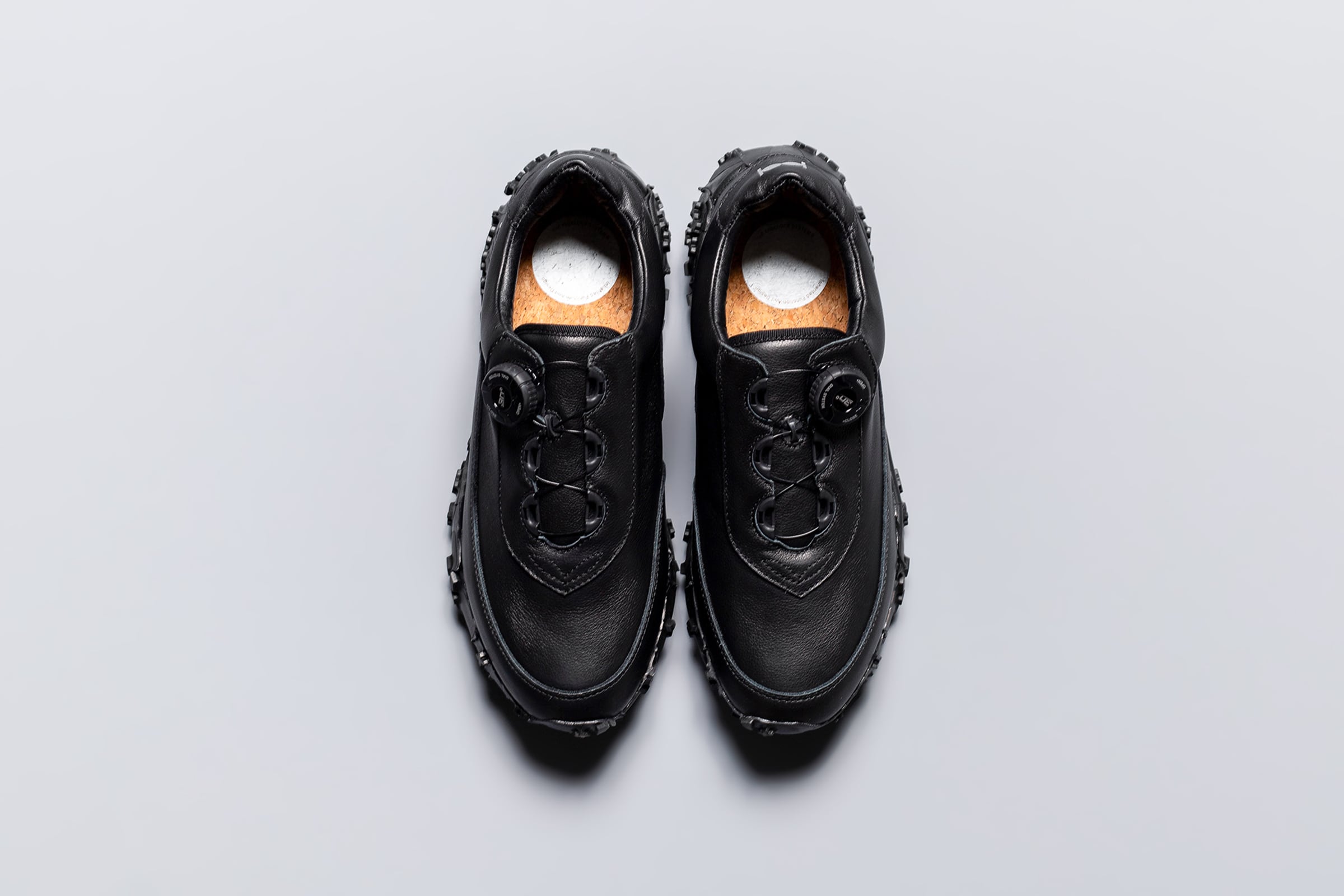 靴 pg THROUGH | BLACK playground pg THROUGH | BLACK | PLAYGROUND | スニーカーショップ