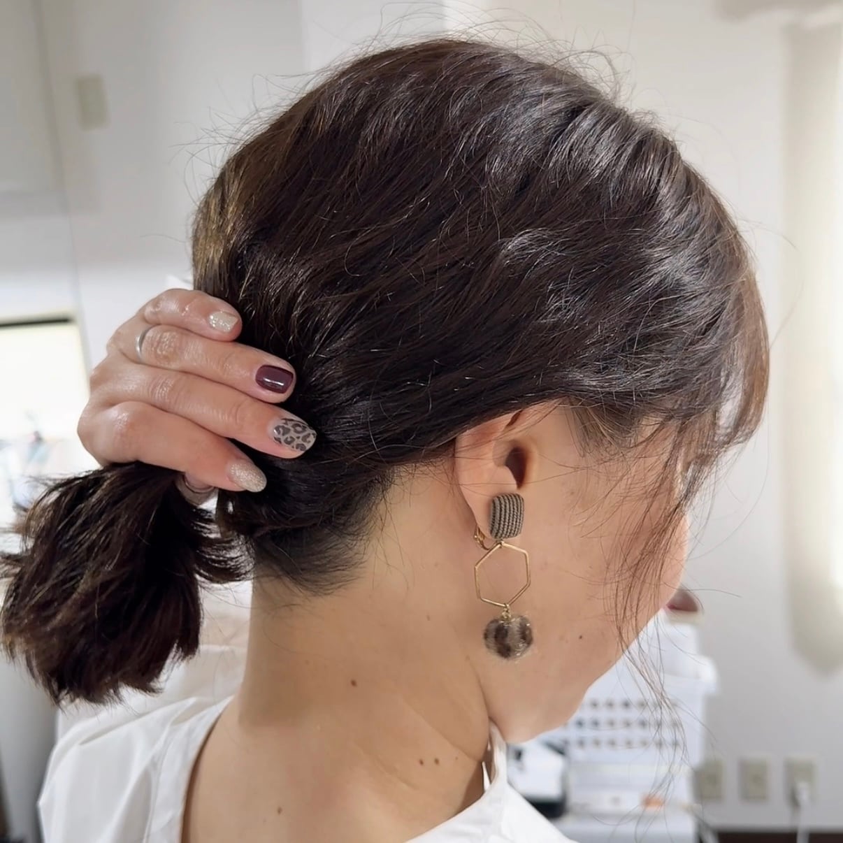 商品名:結べるすず 前髪ありパーマレースボブ 百合子ウィッグレミー人