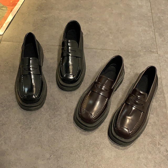 シングルレディーススプリングレッドレザーセット 靴 シューズ ローファー 春物 部族の婦人靴21487279338