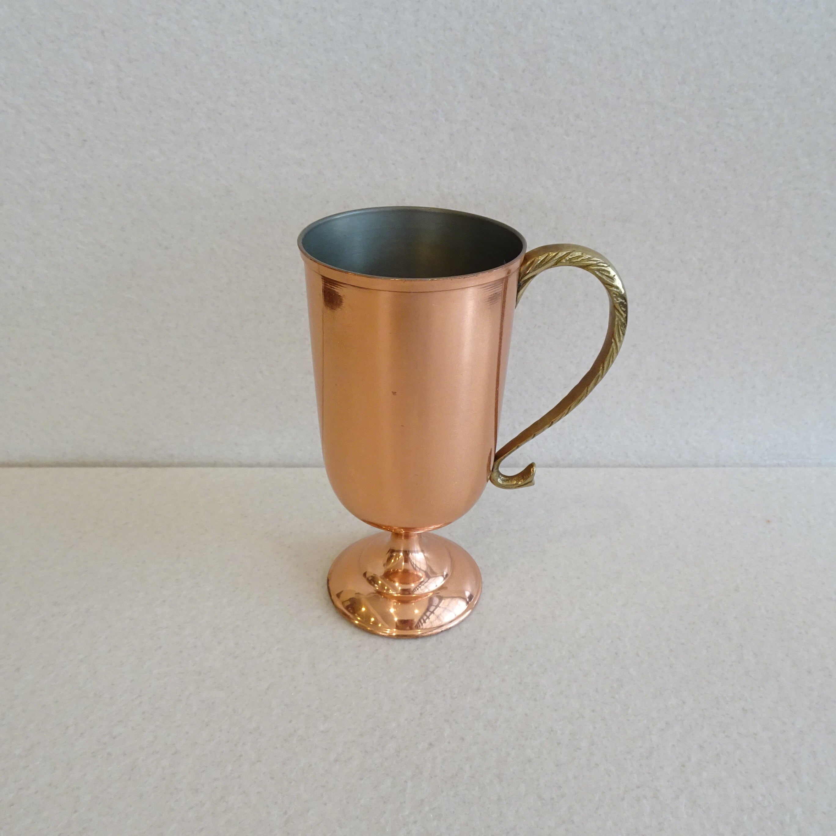 銅の取っ手付きカップ | 純喫茶家具の村田商會