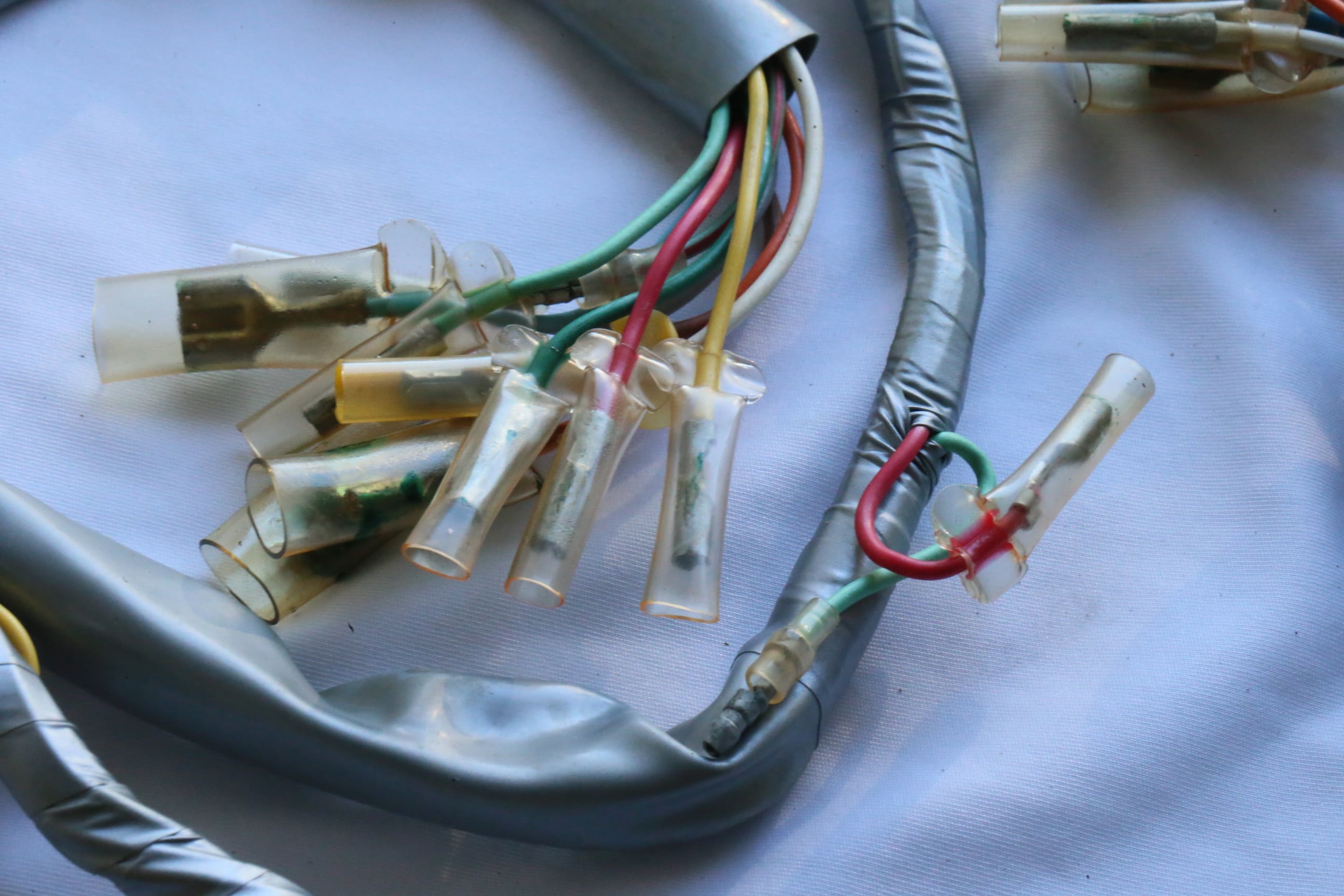 C102 メイン・ハーネス 純正部品 32100-003-010」 | タイからお届け！