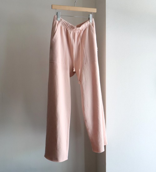 INNAT “ SWEAT PANTS ( Pink )”
