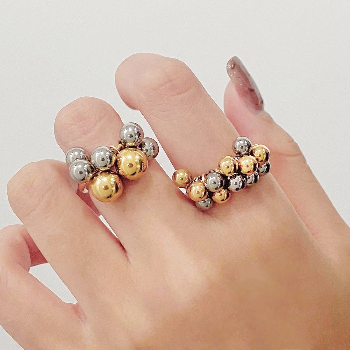 【ほぅ】＊SALE＊彫刻ドロップシェル大粒イヤリング ホワイトシェル耳つぼイヤリング | fuwari