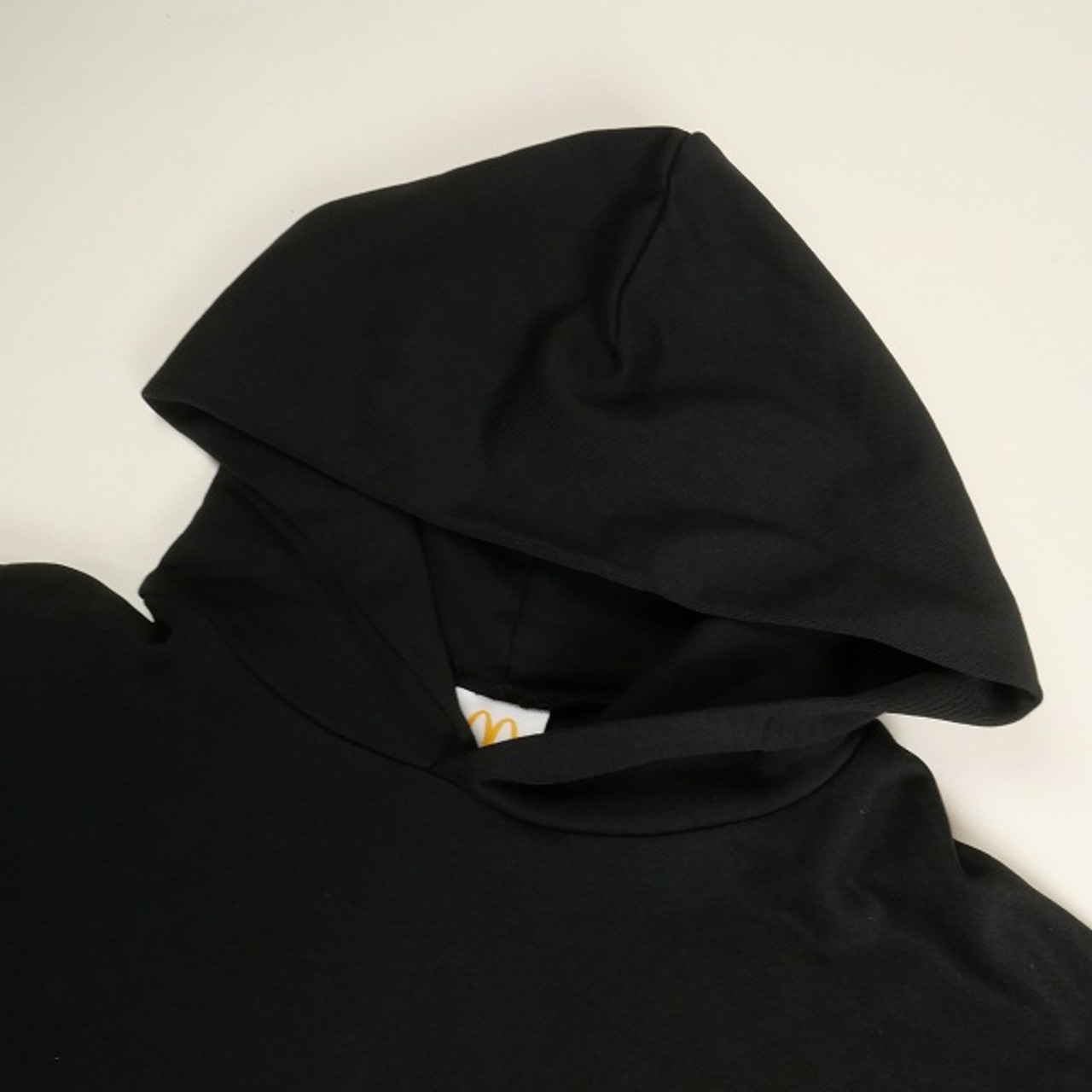 Size【XL】 VERDY ヴェルディ ×McDonalds Hoodie 上海限定パーカー 黒 