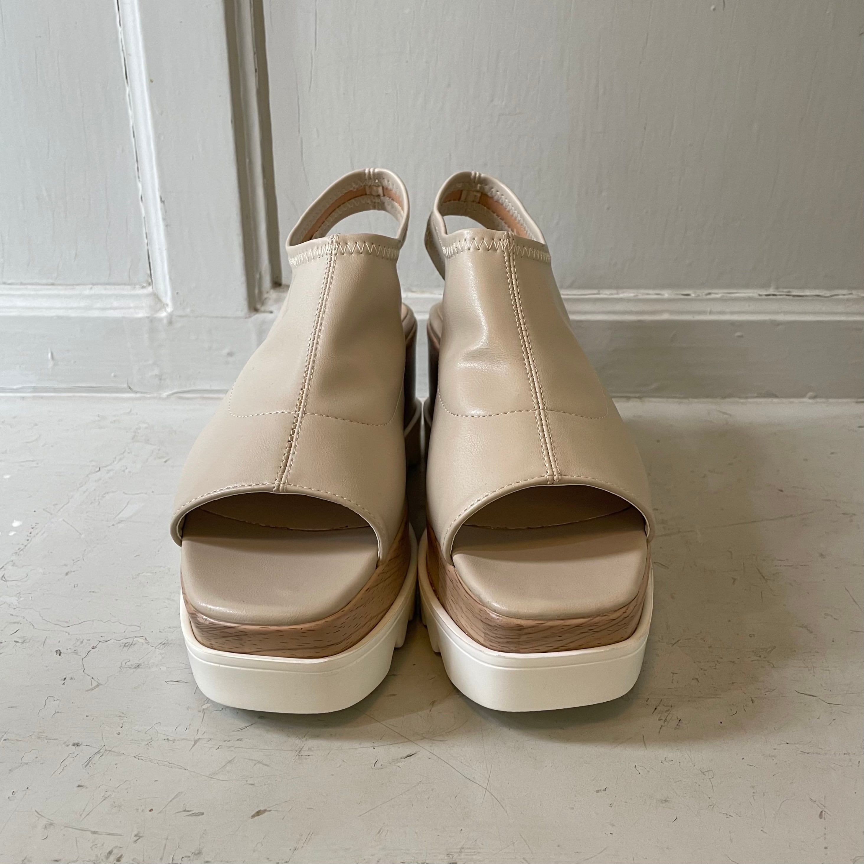 platform summer sandal (ivory)