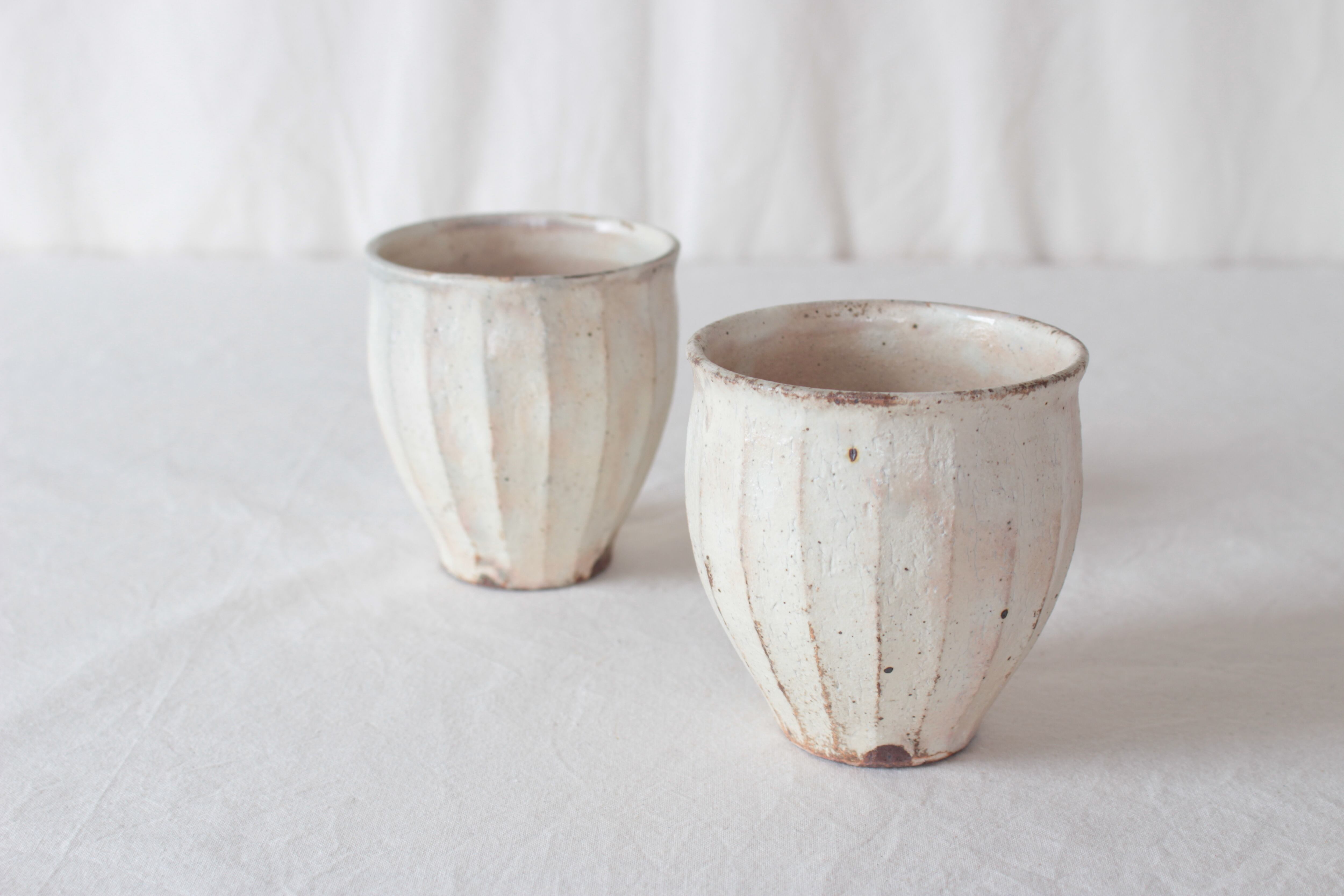 【田山健司】粉引 しのぎ 湯呑 A・B