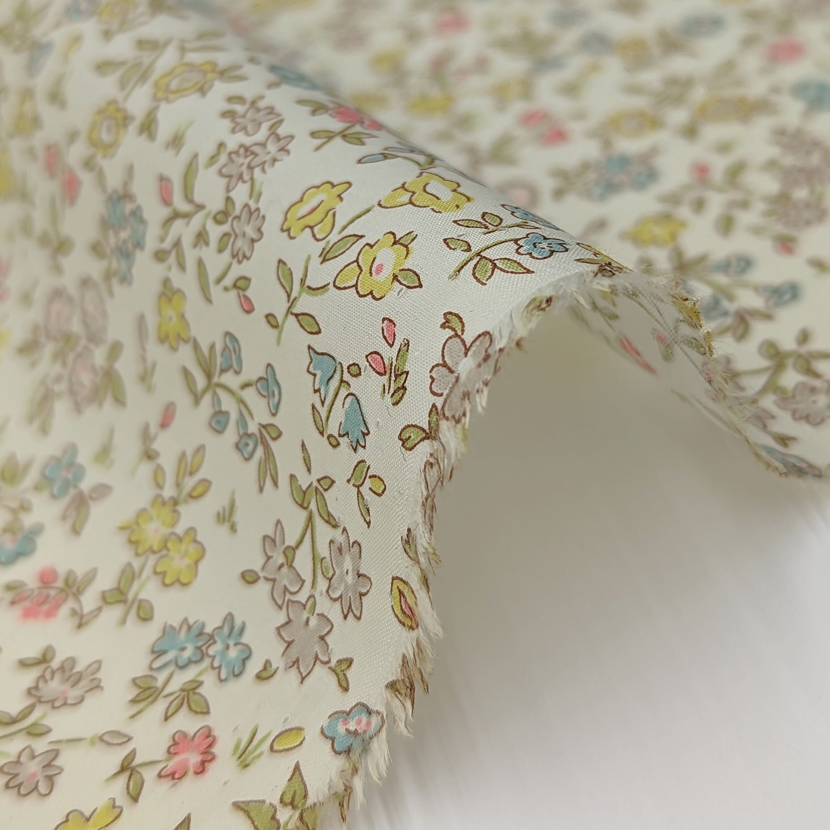 ◇輸入 リバティ LIBERTY タナローン Meadow Sweet Cream メドウ