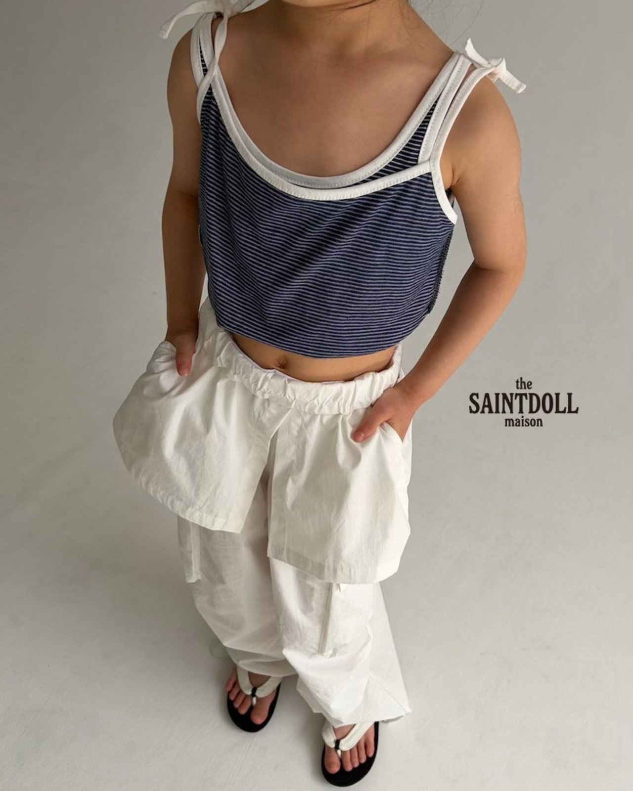 [SAINTDOLL] Loop Sleeveless / [세인트돌] 고리나시
