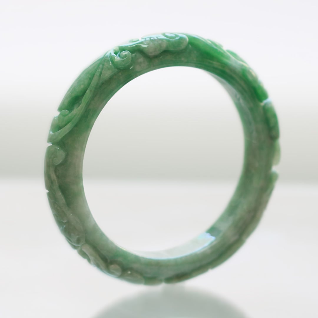 新品　翡翠彫刻入りバングル 内径 約60.3mm】 Carving 翡翠バングル A貨翡翠 jd_bg1513 | 【MeiNu