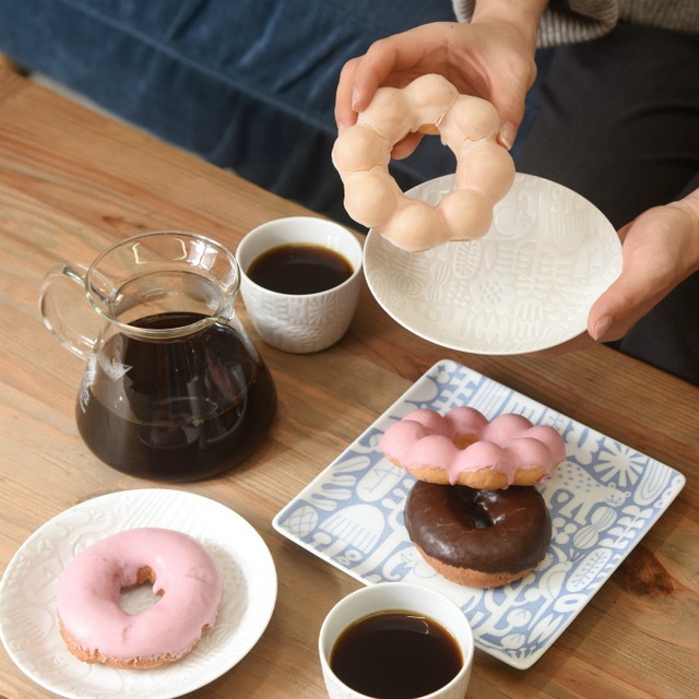 【natural69】【波佐見焼】【Utopia】【取皿】 波佐見焼 丸皿 取り皿 菓子皿 プレート 動物柄 おしゃれ 大人 カラフル かわいい ナチュラル69